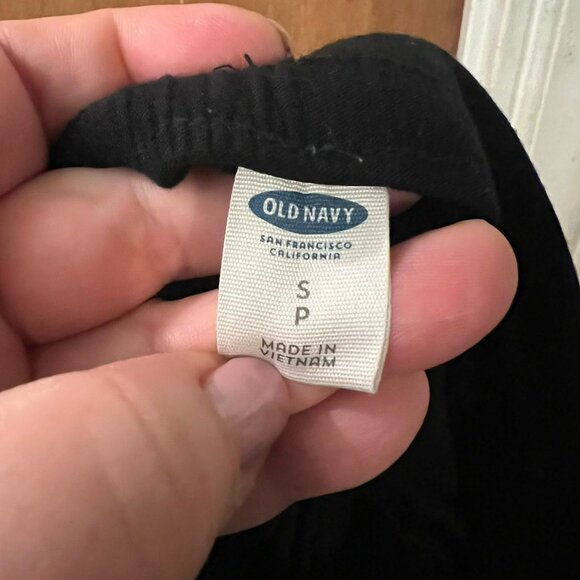 🐻Size S - Old Navy - Black Knit Capri Pants - Petite - Picture 2 of 6